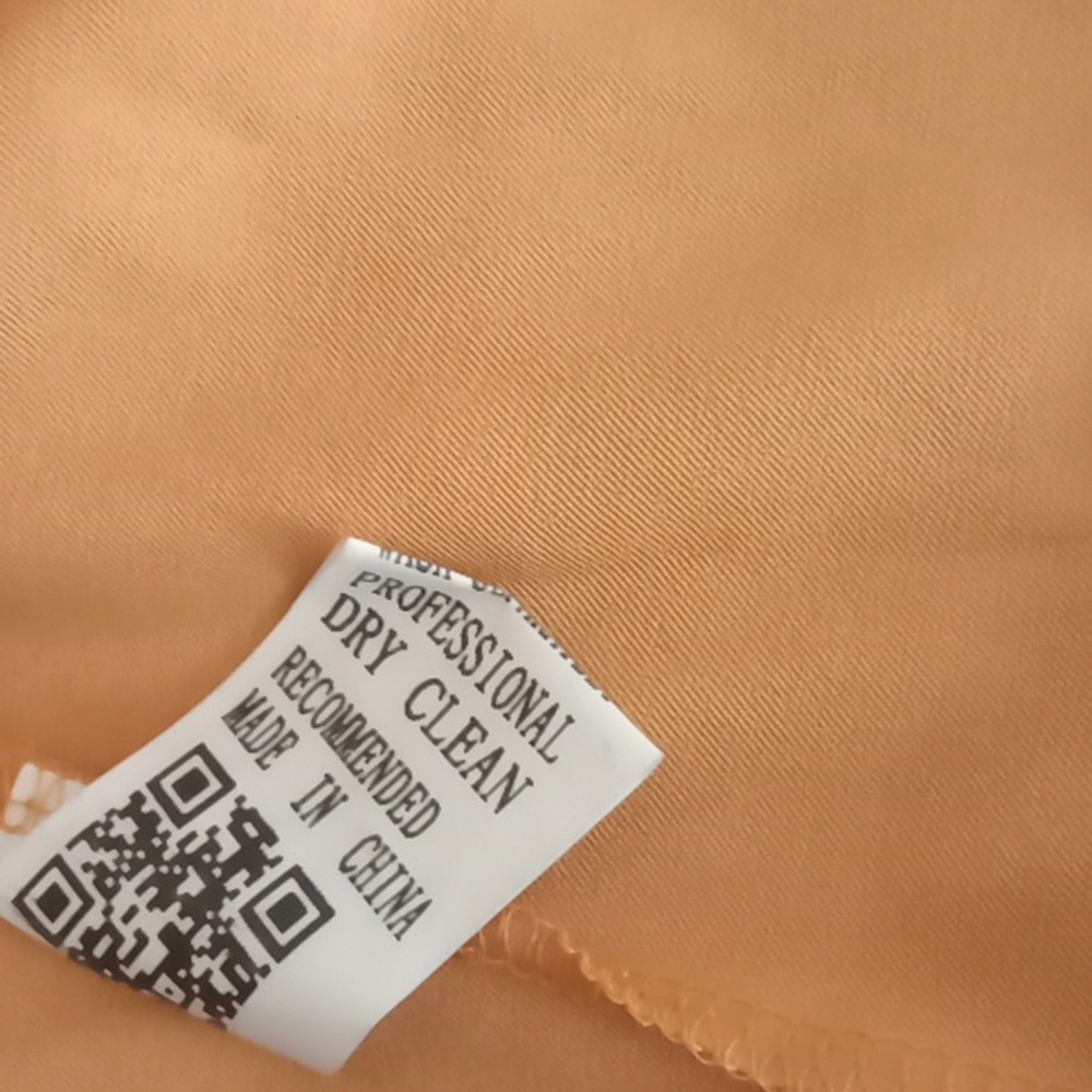 Dress - Picture 5 of 10